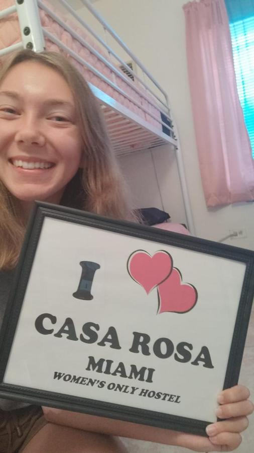 Albergue Casa Rosa Women's